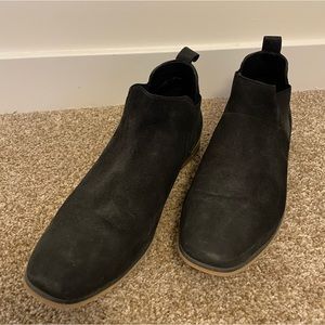 REACTION by Kenneth Cole Leather Boots